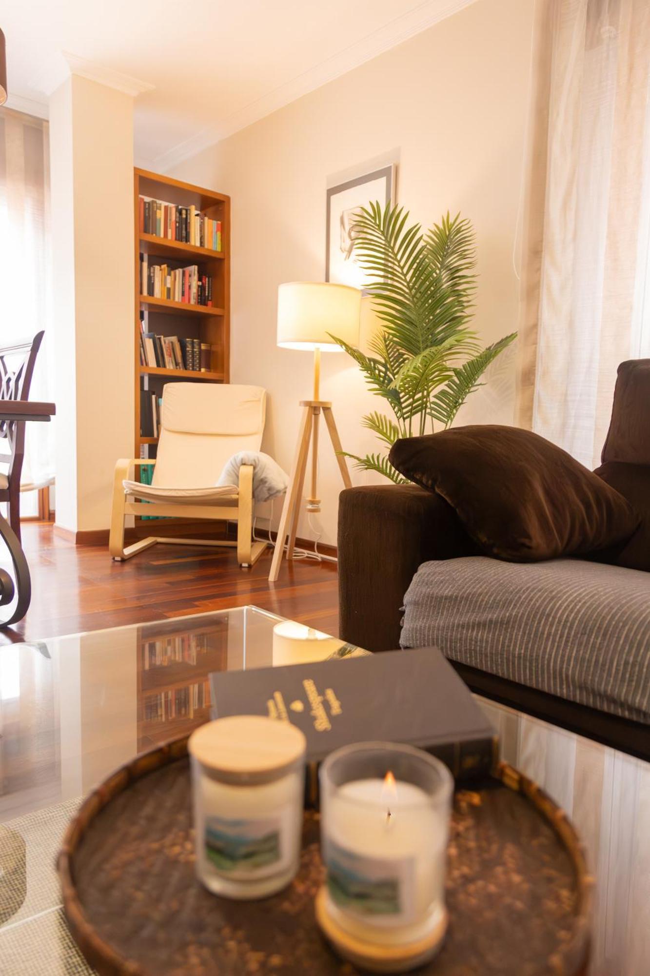 Apartamento Completo, Amplio, Muy Iluminado Y Con Plaza De Garaje Incluida. O Grove Exterior foto