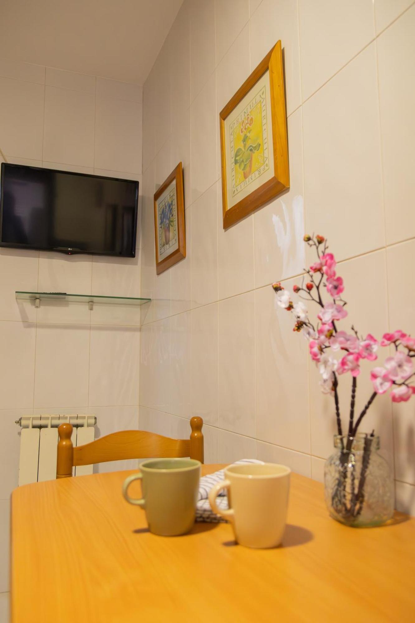 Apartamento Completo, Amplio, Muy Iluminado Y Con Plaza De Garaje Incluida. O Grove Exterior foto