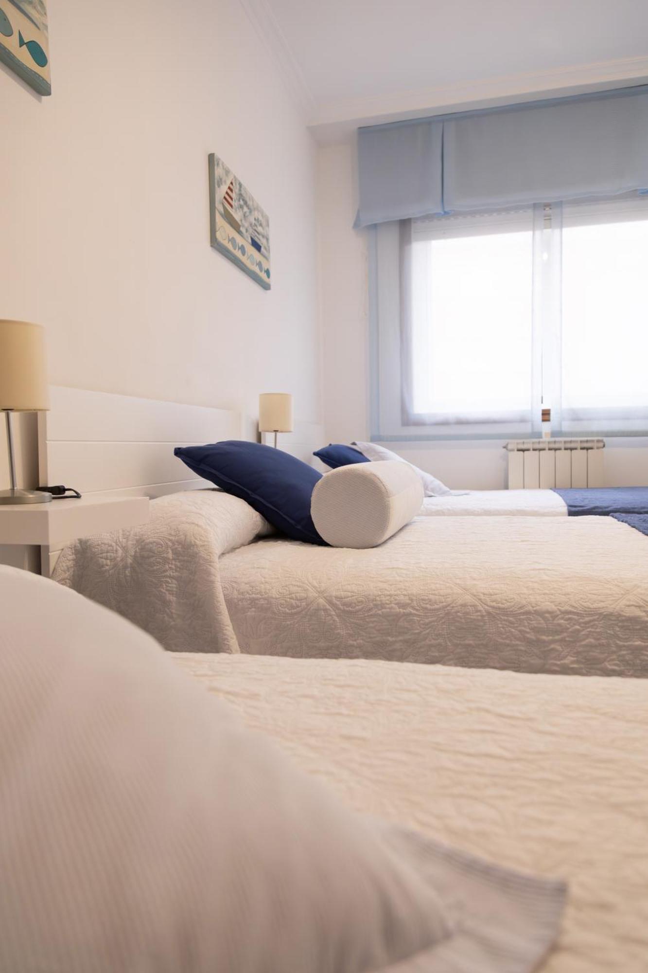 Apartamento Completo, Amplio, Muy Iluminado Y Con Plaza De Garaje Incluida. O Grove Exterior foto