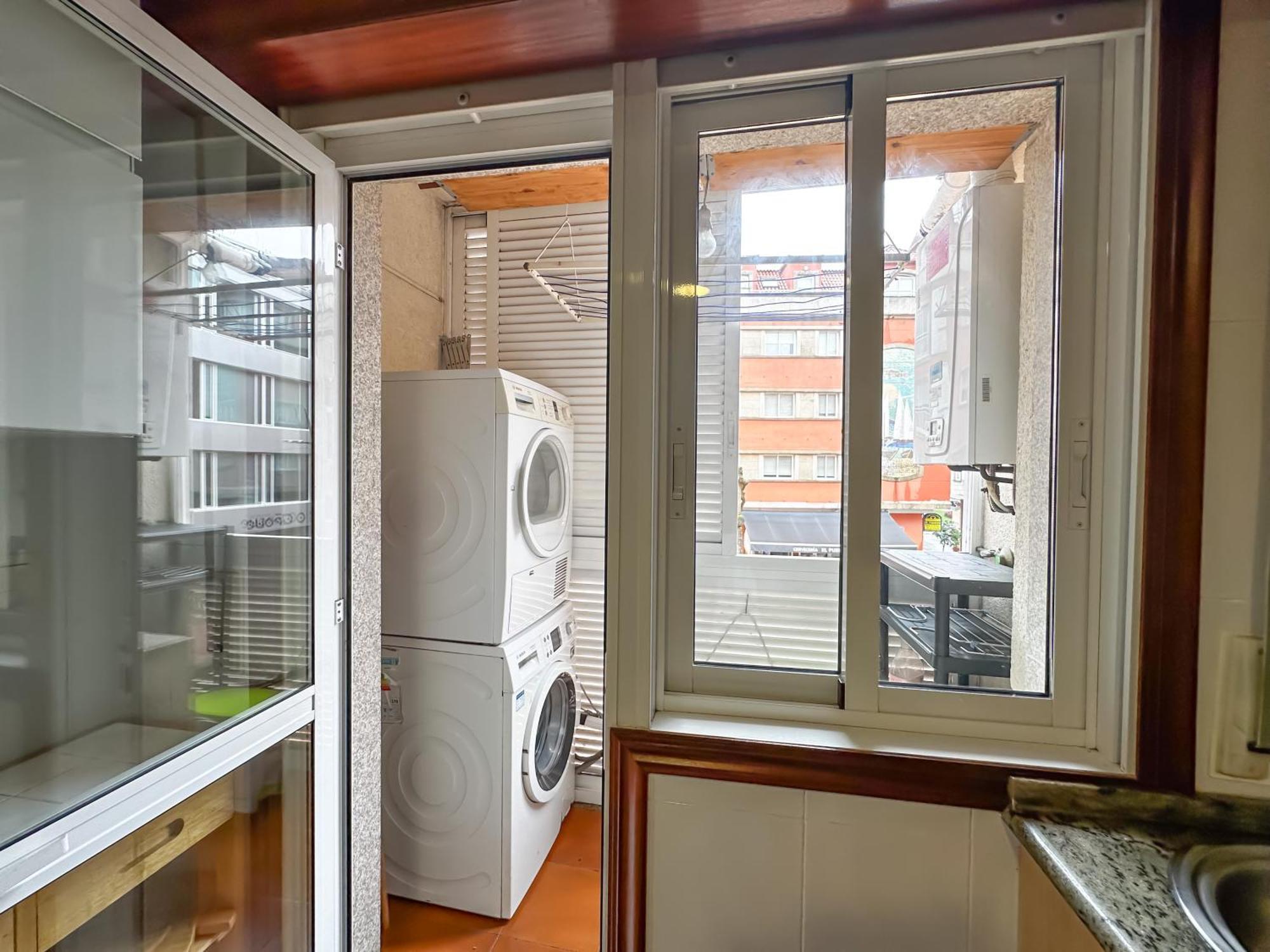 Apartamento Completo, Amplio, Muy Iluminado Y Con Plaza De Garaje Incluida. O Grove Exterior foto
